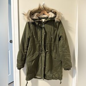 H&M Mama Maternity Parka
